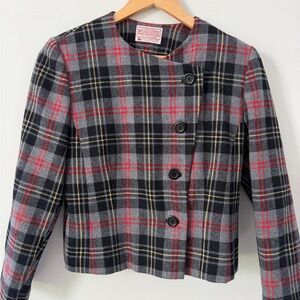 Pendleton women’s ' Plaid jacket in Gray, Black & Red tartan plaid